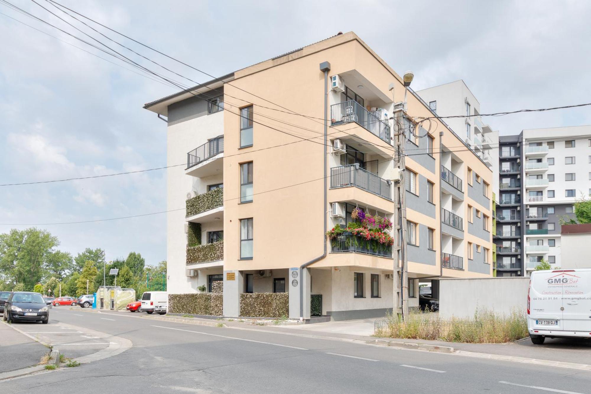 Andreea Studio Oradea Exteriör bild